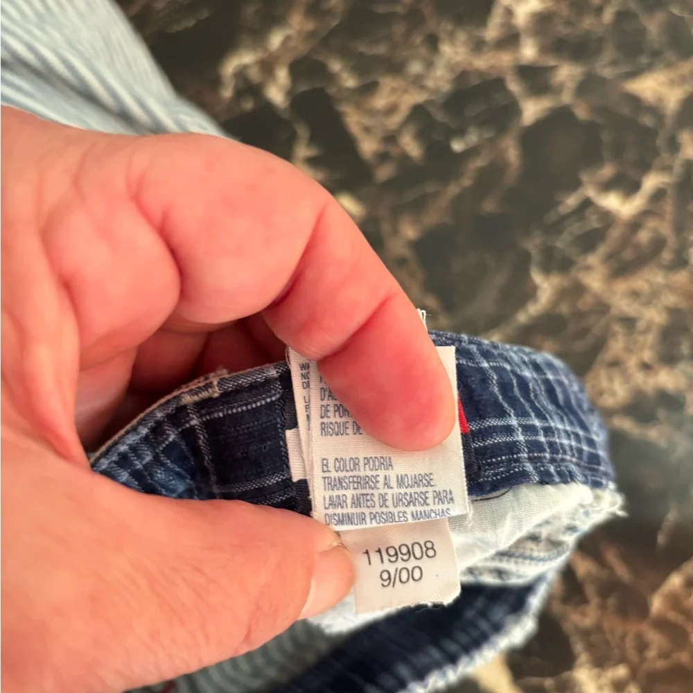 Tommy Hilfiger great used